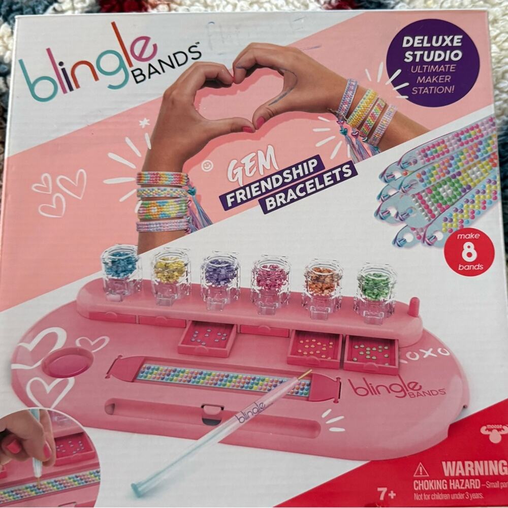 Blingle Deluxe Studio - Pink Friendship Bracelet Maker New
